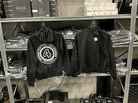 Partij 433 hoodies (98x) - afbeelding 1 van  12