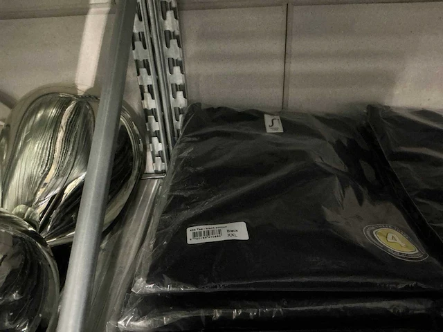 Partij 433 t-shirts (89x) - afbeelding 10 van  14