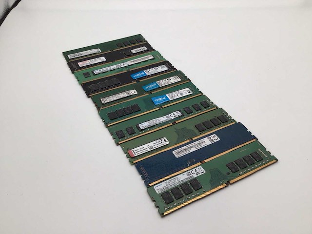 Partij 8gb ddr4 intern geheugen (10x) - afbeelding 1 van  4
