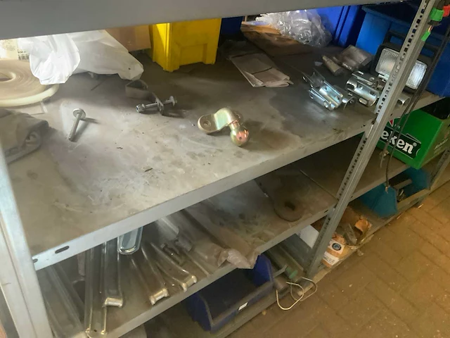 Partij aanhangeronderdelen - afbeelding 10 van  44