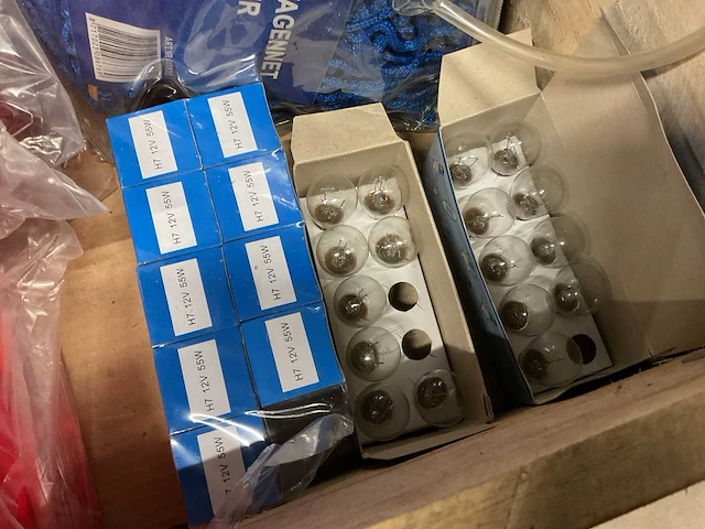 Partij aanhangwagen onderdelen en toebehoren - afbeelding 6 van  7