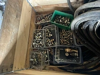 Partij aannemersmateriaal - afbeelding 3 van  5