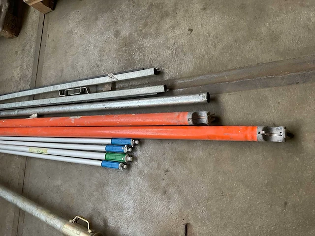 Partij aannemersmateriaal - afbeelding 5 van  6