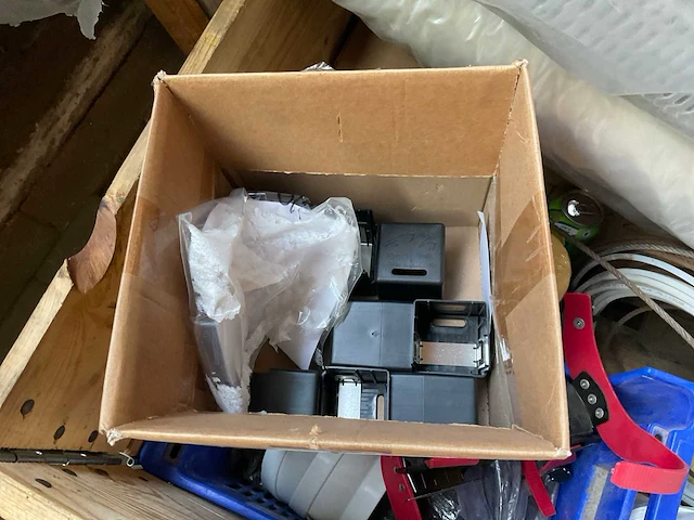 Partij aannemersmateriaal - afbeelding 4 van  6