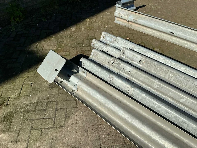 Partij aanrijdbeveiliging - afbeelding 7 van  12