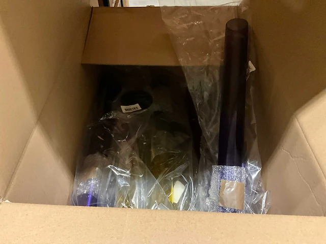 Partij acryl bongs - afbeelding 7 van  9