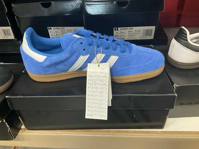 Partij adidas schoenen (14x) - afbeelding 3 van  8