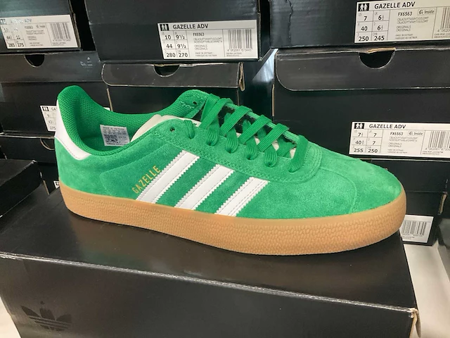 Partij adidas schoenen (19x) - afbeelding 2 van  6