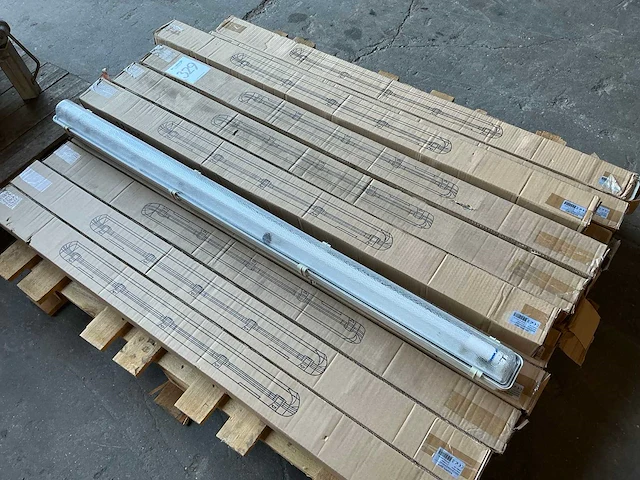 Partij adurolight t8pc1201 led armaturen - afbeelding 4 van  5