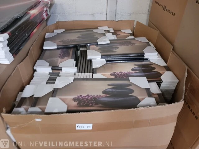 Partij afbeeldingen in lijst - afbeelding 2 van  3