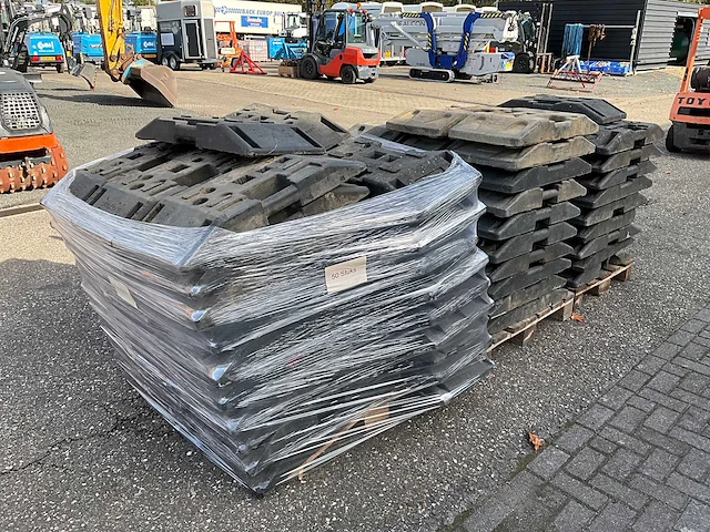 Partij afzetmaterialen - afbeelding 4 van  8