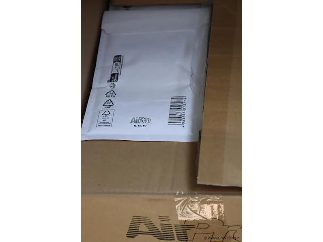 Partij airpro airbubbel enveloppen, diverse soorten en maten - afbeelding 3 van  11