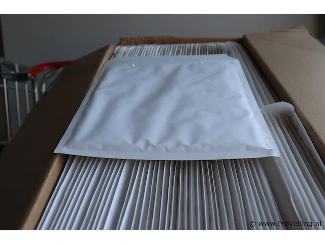Partij airpro airbubbel enveloppen, diverse soorten en maten - afbeelding 4 van  11