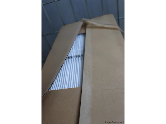 Partij airpro airbubbel enveloppen, diverse soorten en maten - afbeelding 7 van  11