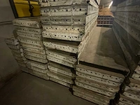 Partij alumatab bekistingsmateriaal 270cm (circa 200 stuks) - afbeelding 7 van  26