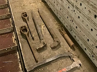 Partij alumatab bekistingsmateriaal 270cm (circa 200 stuks) - afbeelding 18 van  26