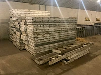 Partij alumatab bekistingsmateriaal 270cm (circa 200 stuks) - afbeelding 12 van  26