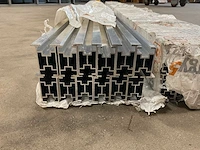 Partij aluminium profielen - afbeelding 2 van  3
