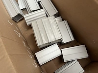 Partij aluminium profielen - afbeelding 4 van  4