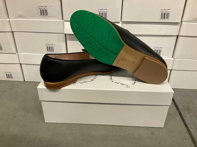 Partij aperfectjane princesa loafers black (28x) - afbeelding 4 van  8