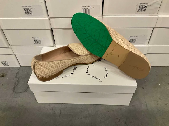 Partij aperfectjane princesa loafers raffia beige (34x) - afbeelding 9 van  13
