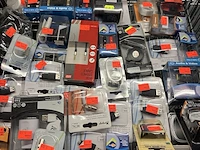 Partij audio video (usb en diversen) - afbeelding 1 van  5