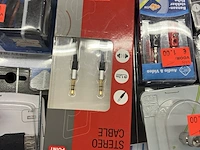 Partij audio video (usb en diversen) - afbeelding 3 van  5