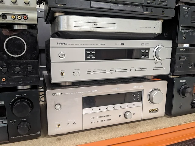 Partij audioapparatuur, o.a. yamaha, denon, harman kardon - afbeelding 5 van  24