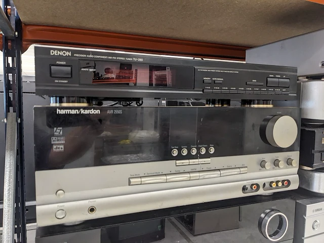Partij audioapparatuur, o.a. yamaha, denon, harman kardon - afbeelding 7 van  24