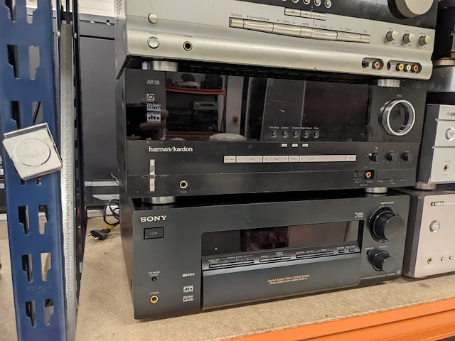 Partij audioapparatuur, o.a. yamaha, denon, harman kardon - afbeelding 8 van  24