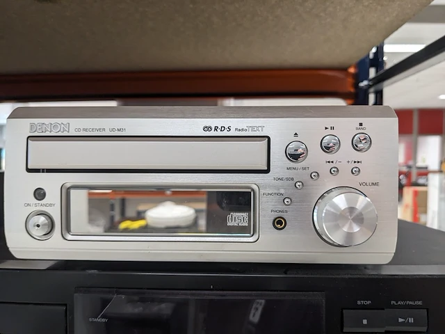 Partij audioapparatuur, o.a. yamaha, denon, harman kardon - afbeelding 18 van  24