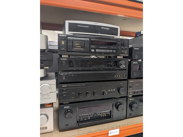 Partij audioapparatuur, o.a. yamaha, denon, harman kardon - afbeelding 21 van  24