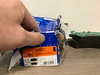 Partij auto onderdelen - afbeelding 37 van  55