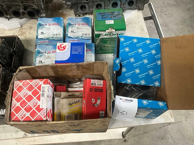 Partij auto onderdelen - afbeelding 1 van  6