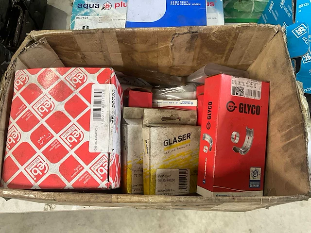 Partij auto onderdelen - afbeelding 2 van  6