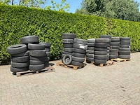 Partij auto/brommer/quad banden/velgen - afbeelding 5 van  13