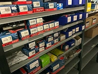 Partij automaterialen (160 verpakkingen) - afbeelding 7 van  9