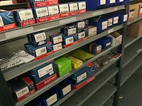 Partij automaterialen (160 verpakkingen) - afbeelding 8 van  9