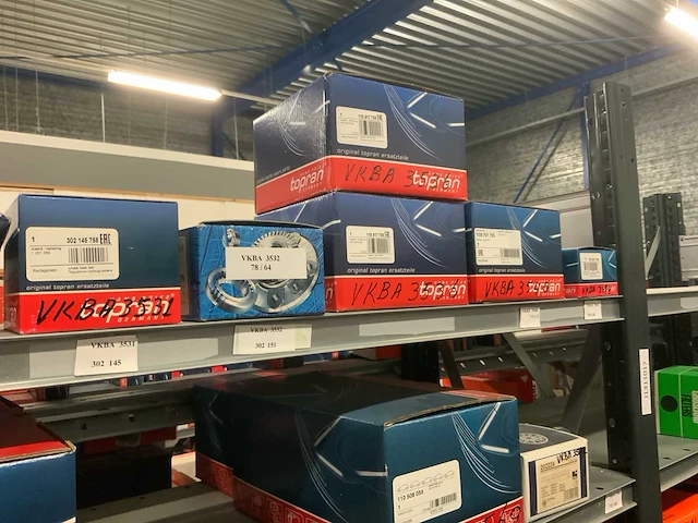 Partij automaterialen (47 verpakkingen) - afbeelding 3 van  10