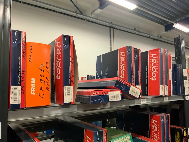 Partij automaterialen (48 verpakkingen) - afbeelding 2 van  5