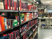 Partij automaterialen (52 verpakkingen) - afbeelding 1 van  6