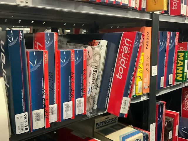 Partij automaterialen (68 verpakkingen) - afbeelding 4 van  9