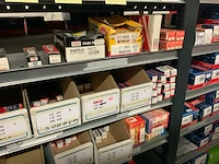 Partij automaterialen - afbeelding 13 van  14