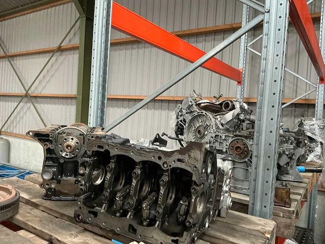 Partij automotoren (40x) - afbeelding 5 van  28