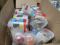 Partij baby-/kinderartikelen w.o. schoenen, spenen w.o. nuk - afbeelding 2 van  6