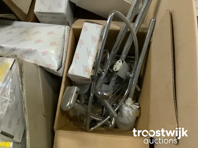 Partij badkamer accessoires - afbeelding 5 van  9