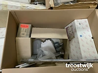 Partij badkamer accessoires - afbeelding 8 van  9