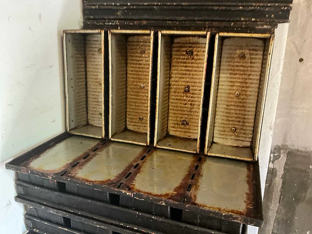 Partij bak blikken brood - afbeelding 3 van  3