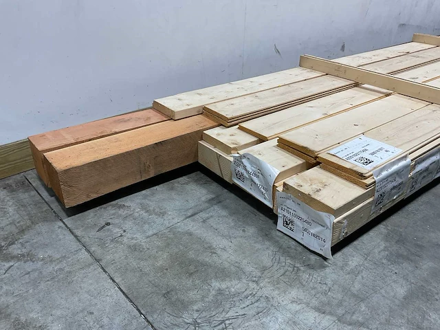Partij balken diverse afmetingen - afbeelding 4 van  8
