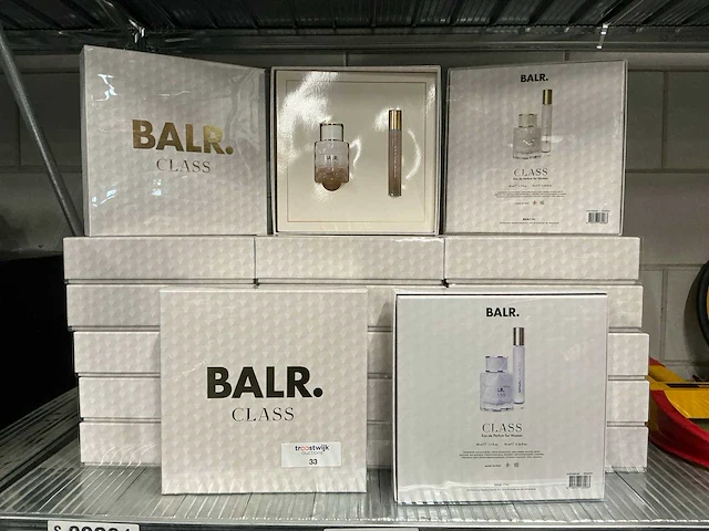 Partij balr class eau de parfum for woman giftsets (40x) - afbeelding 1 van  6